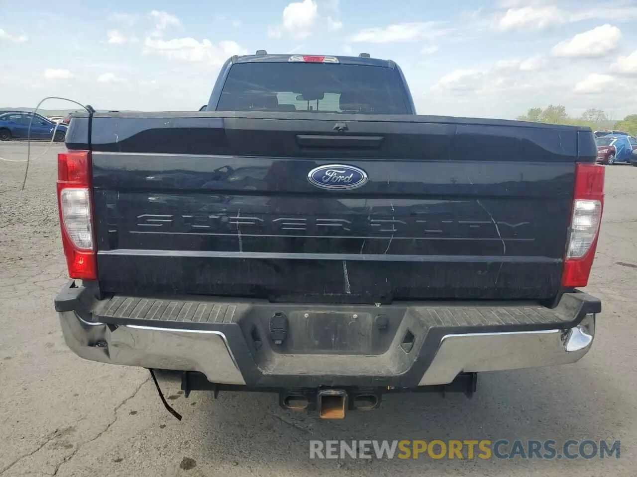 6 Photograph of a damaged car 1FT8W3BT2NED18075 FORD F350 2022