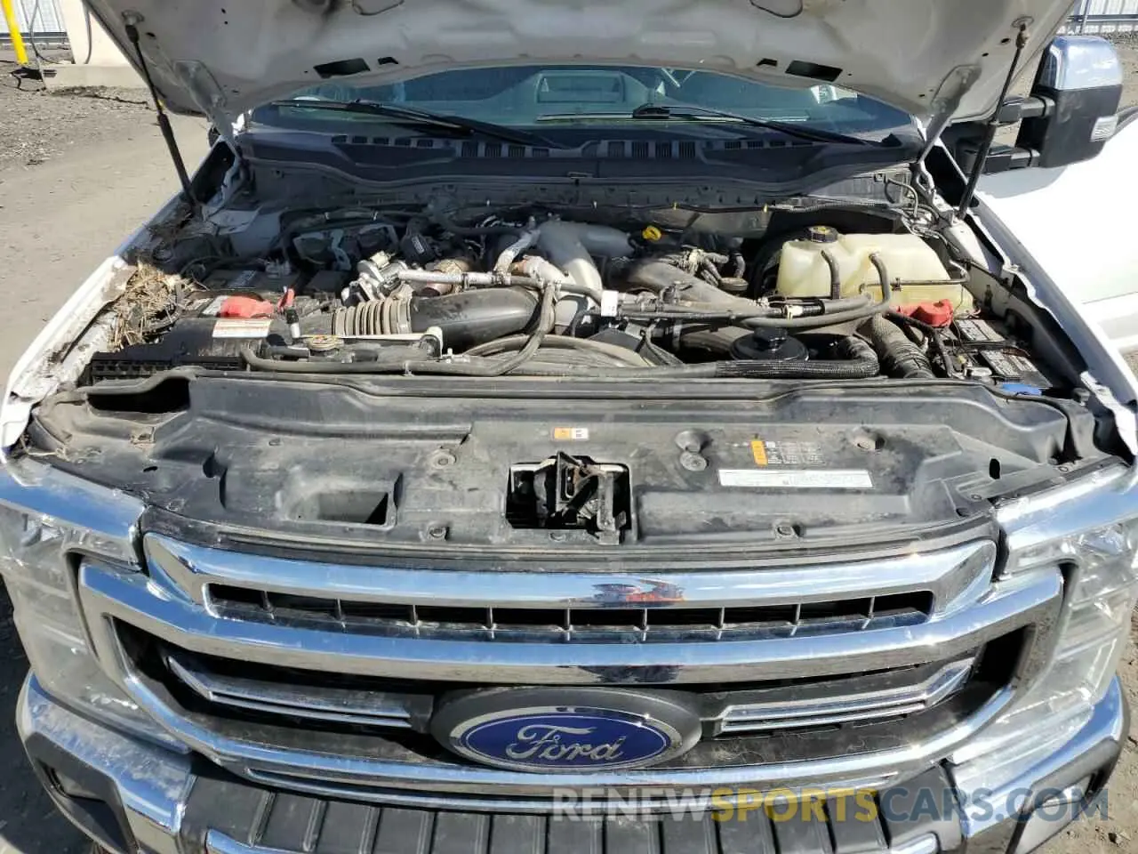 11 Photograph of a damaged car 1FT8W3BT3NEF05101 FORD F350 2022