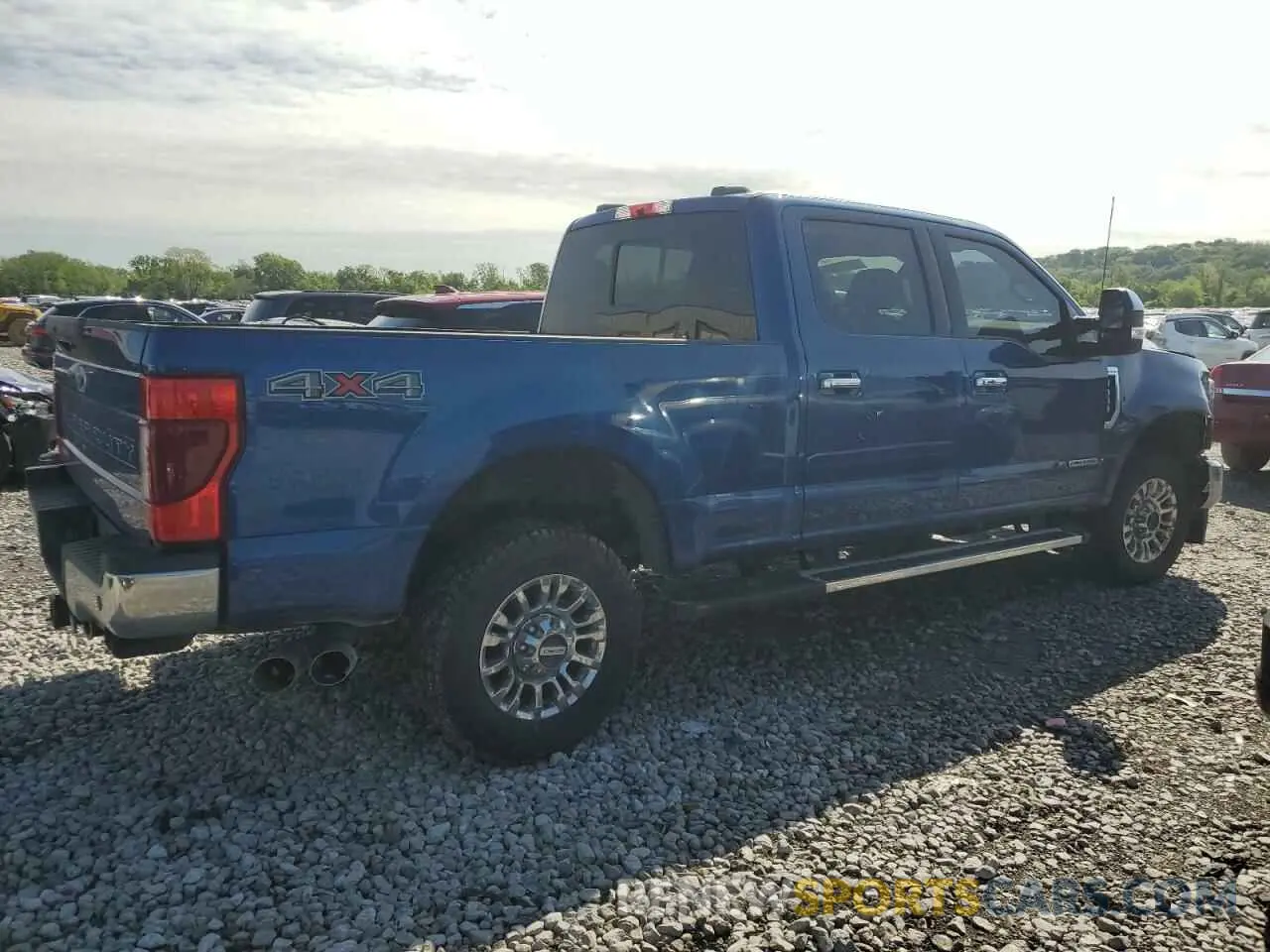 3 Photograph of a damaged car 1FT8W3BT4NEF25129 FORD F350 2022