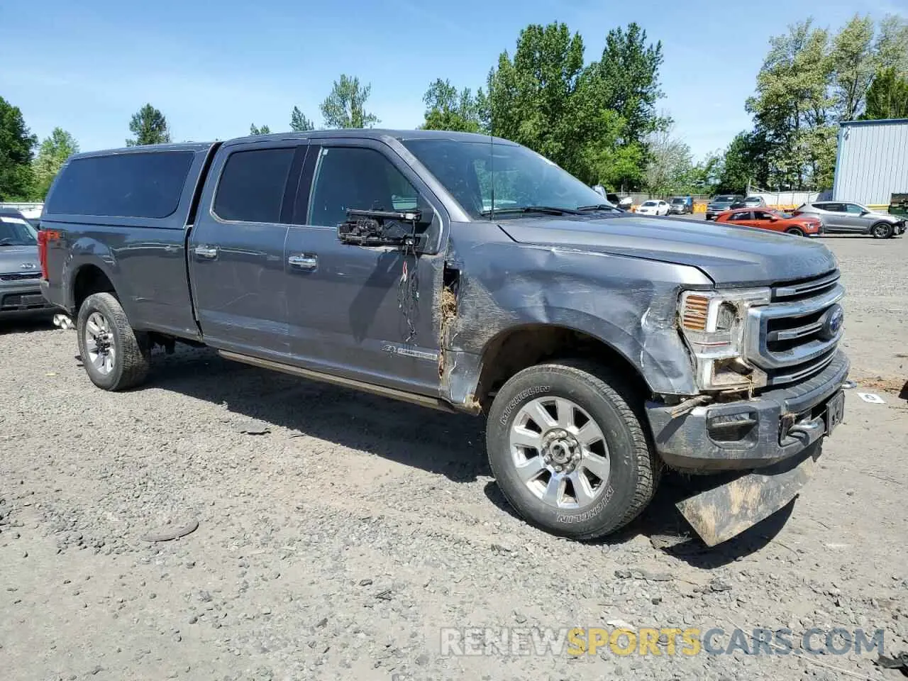 4 Photograph of a damaged car 1FT8W3BT5NEC65985 FORD F350 2022