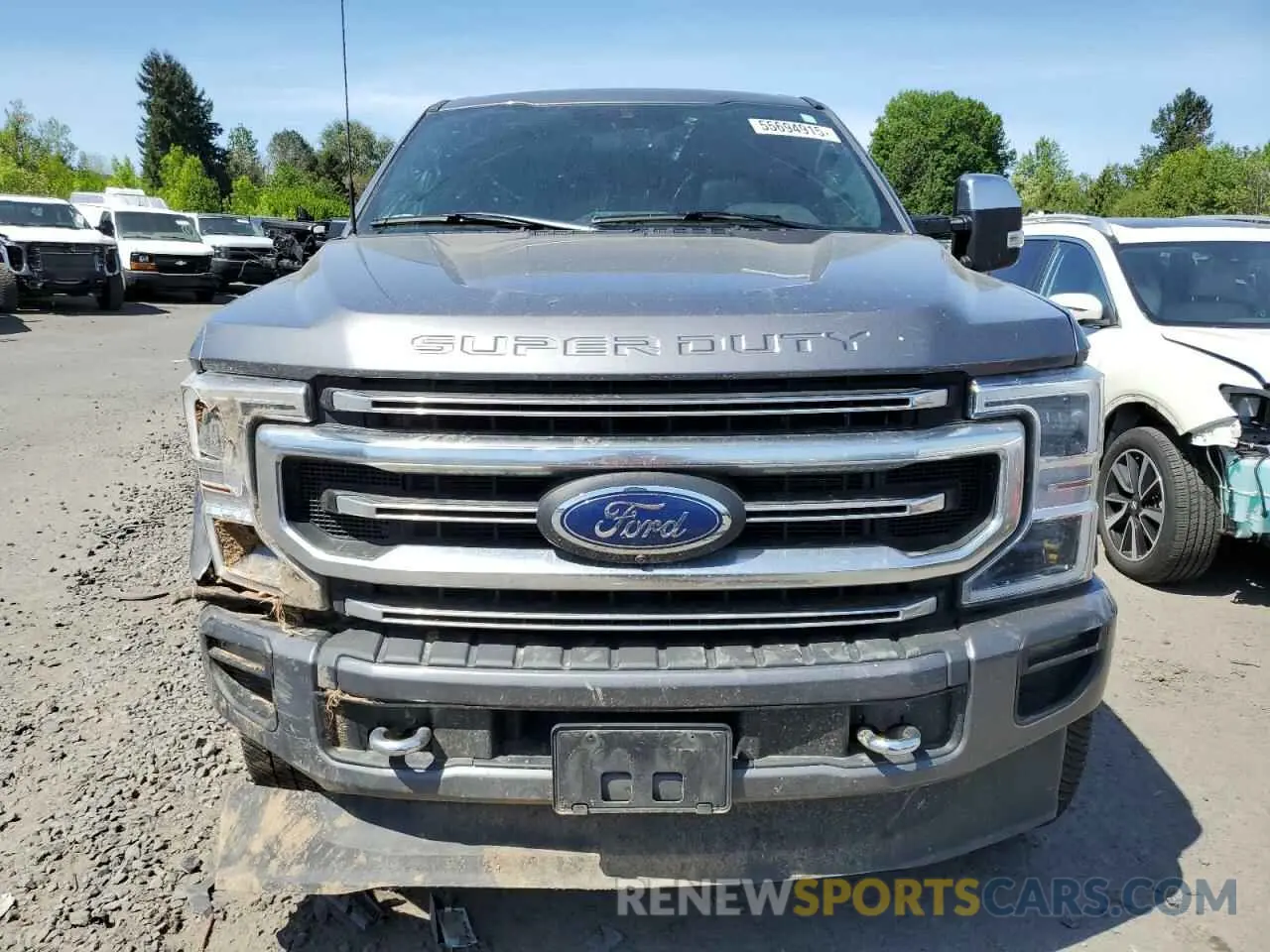 5 Photograph of a damaged car 1FT8W3BT5NEC65985 FORD F350 2022