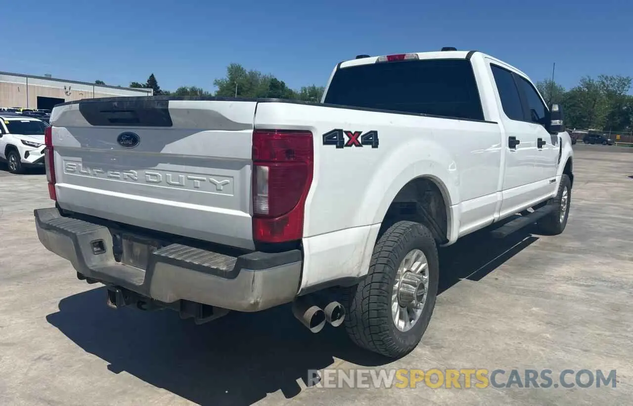 4 Photograph of a damaged car 1FT8W3BT7NEC73201 FORD F350 2022
