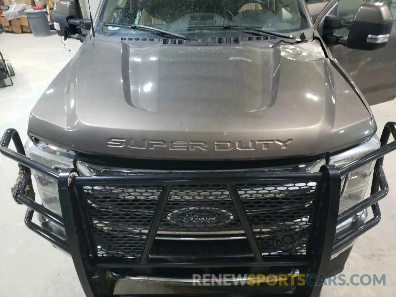 12 Photograph of a damaged car 1FT8W3BTXNEC45165 FORD F350 2022