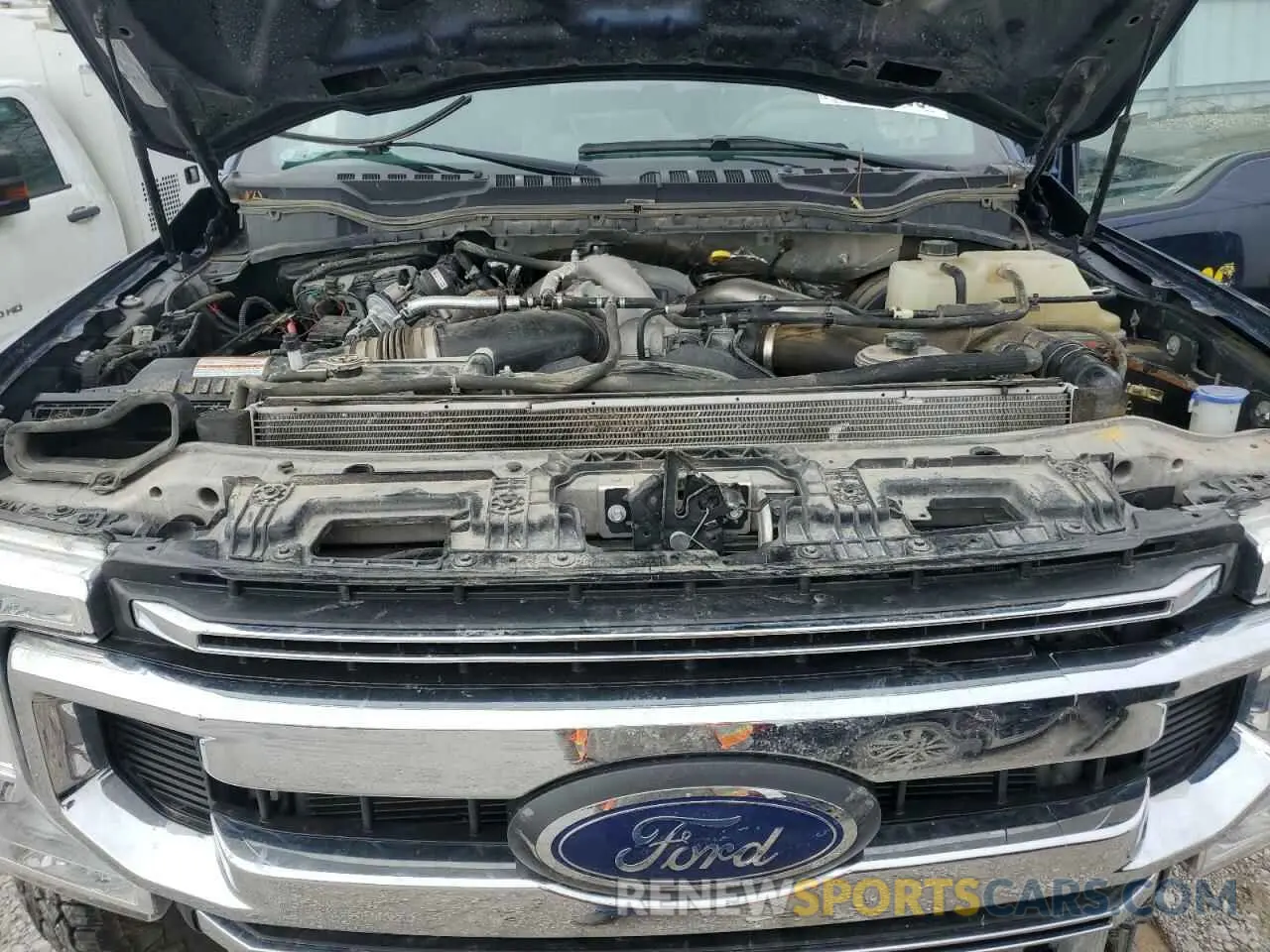 11 Photograph of a damaged car 1FT8W3BTXNED06336 FORD F350 2022