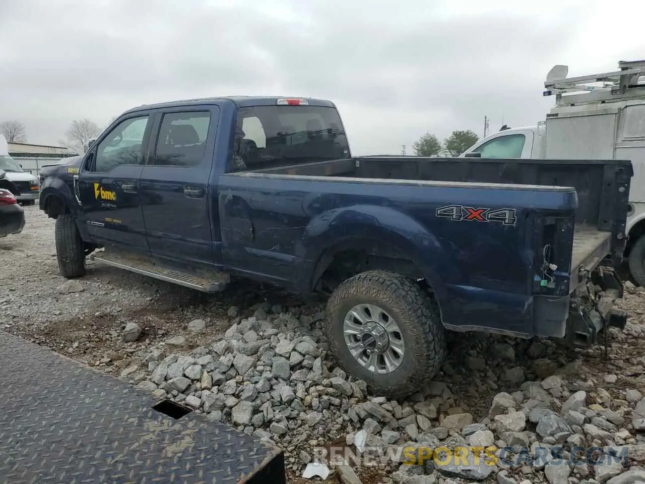 2 Photograph of a damaged car 1FT8W3BTXNED06336 FORD F350 2022