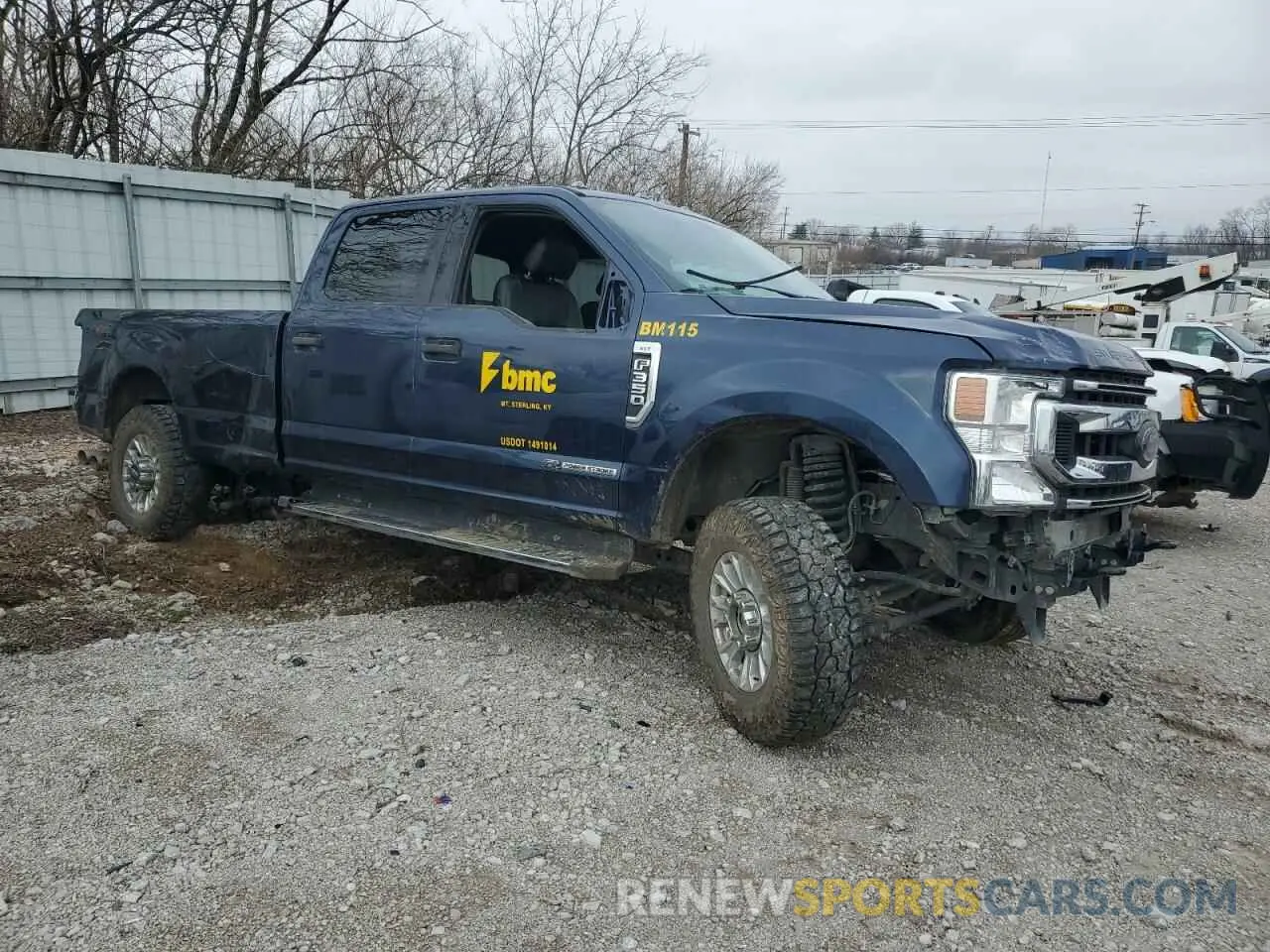 4 Photograph of a damaged car 1FT8W3BTXNED06336 FORD F350 2022