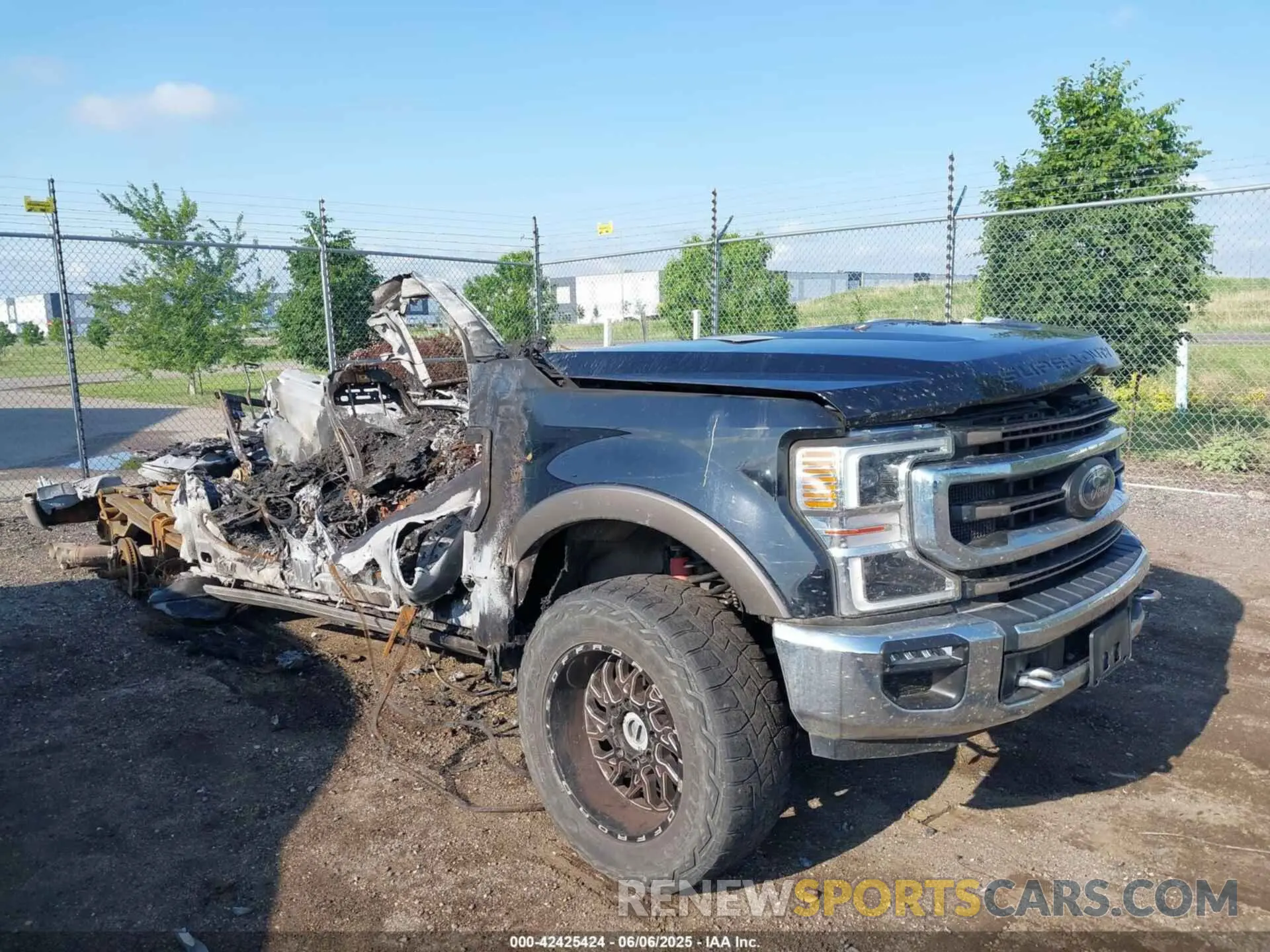 1 Photograph of a damaged car 1FT8W3BTXNED40762 FORD F350 2022