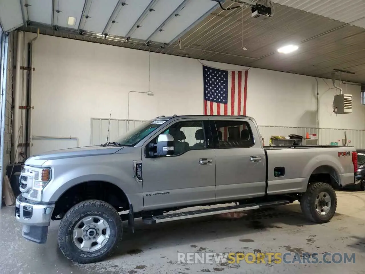 1 Photograph of a damaged car 1FT8W3BTXNEE87518 FORD F350 2022