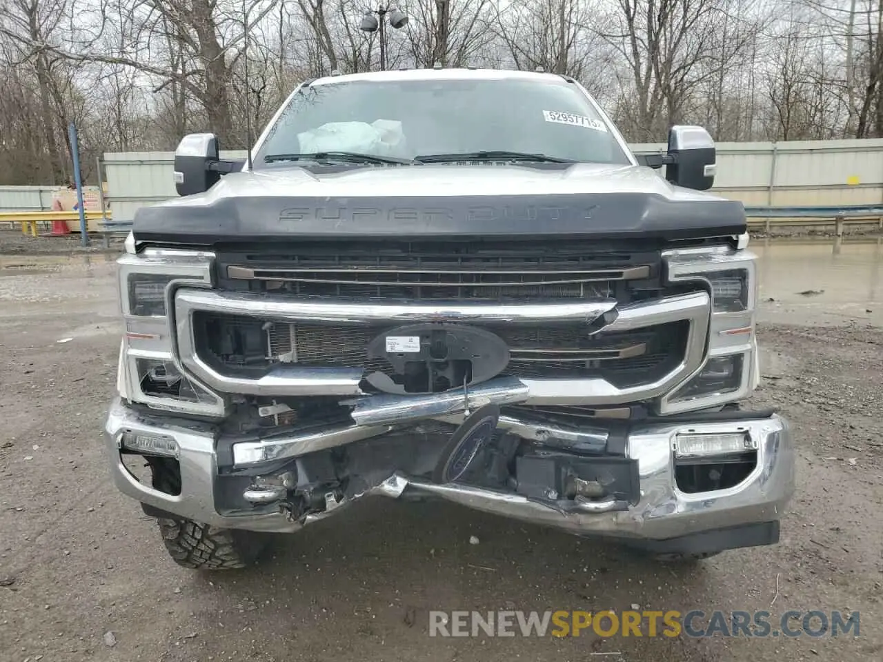 5 Photograph of a damaged car 1FT8W3BTXNEF77994 FORD F350 2022