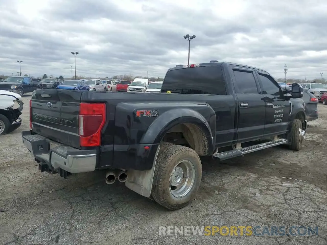 3 Photograph of a damaged car 1FT8W3DT2NED30837 FORD F350 2022