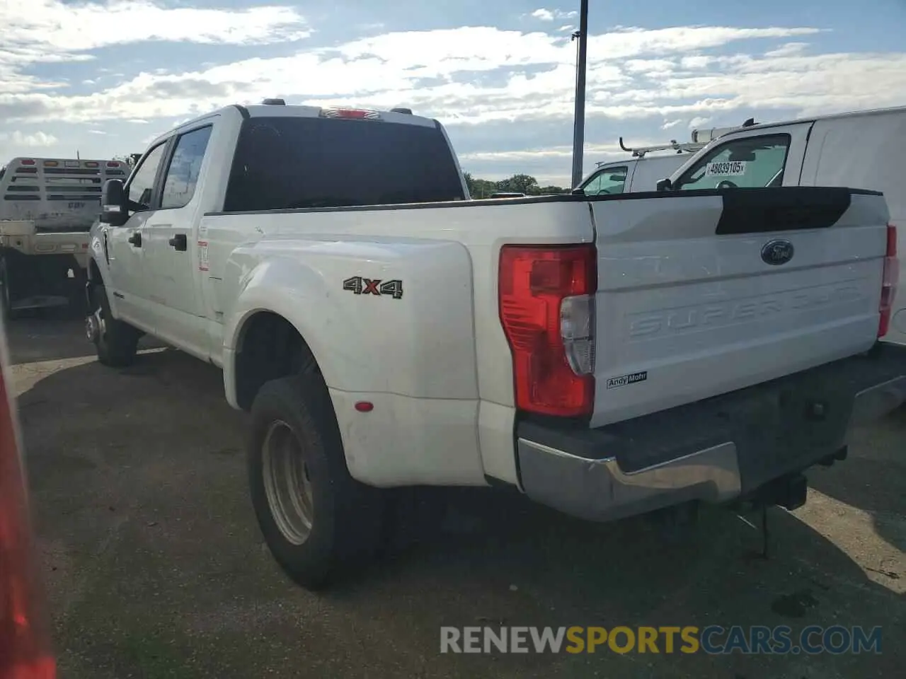 2 Photograph of a damaged car 1FT8W3DT4NEC08027 FORD F350 2022