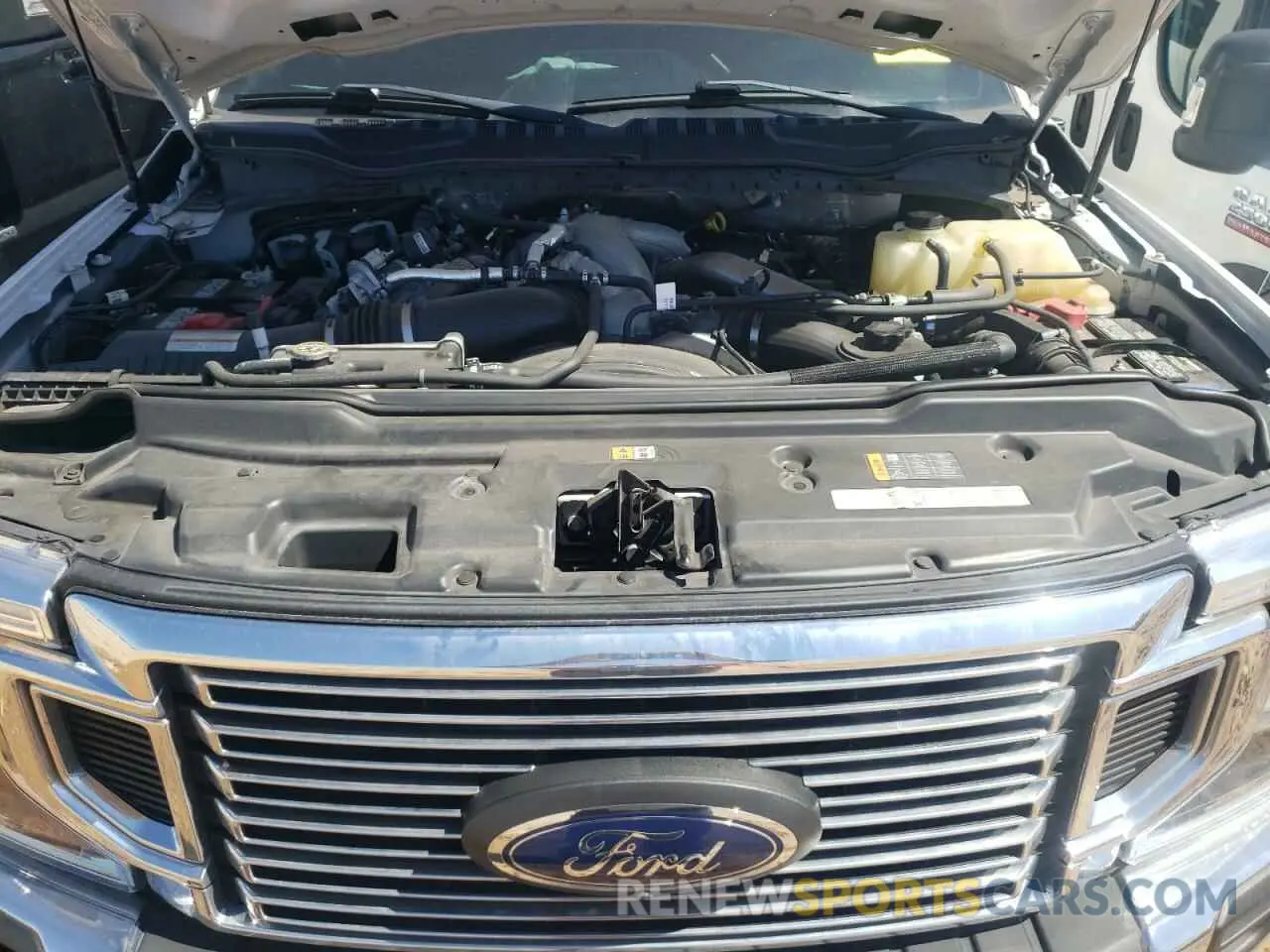 12 Photograph of a damaged car 1FT8W3DT4NED32783 FORD F350 2022