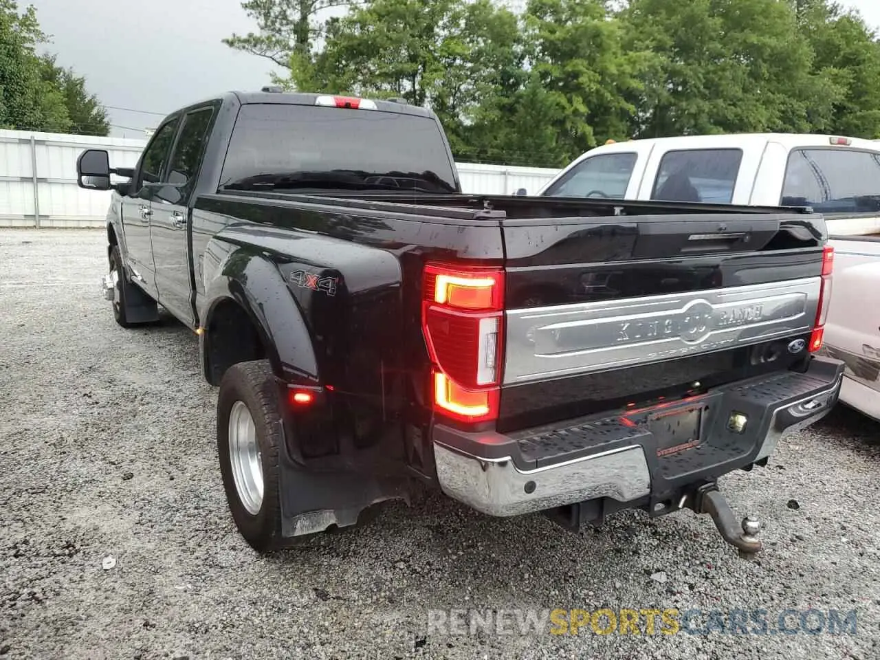 2 Photograph of a damaged car 1FT8W3DT7NEG13184 FORD F350 2022