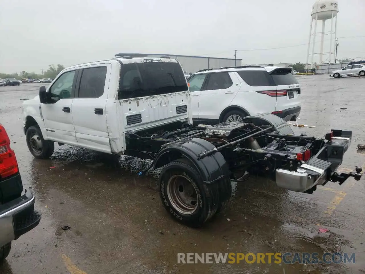 2 Photograph of a damaged car 1FT8W3DT9NEC54131 FORD F350 2022