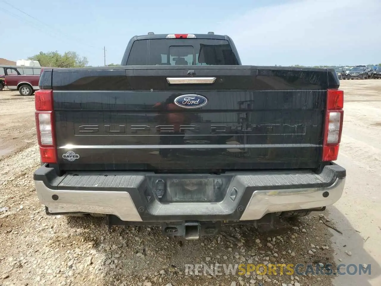 6 Photograph of a damaged car 1FT8W3DT9NEF10753 FORD F350 2022