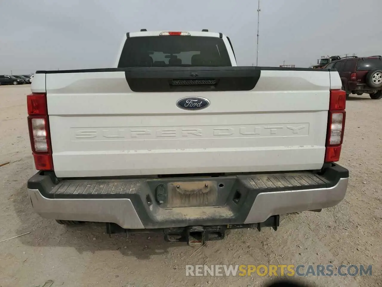 6 Photograph of a damaged car 1FT8W3DTXNEF30154 FORD F350 2022
