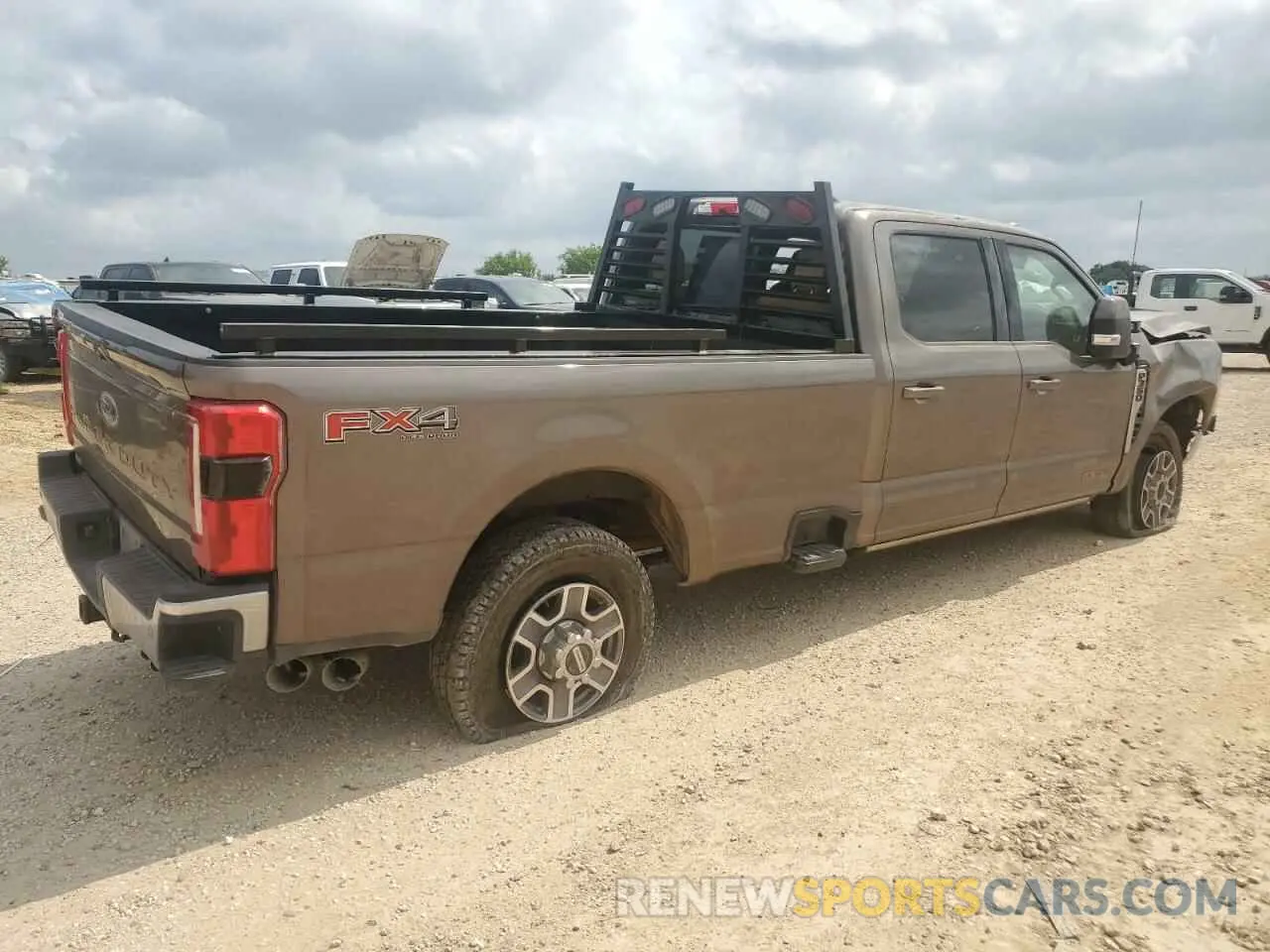 3 Photograph of a damaged car 1FT8W3BM1PEC98851 FORD F350 2023