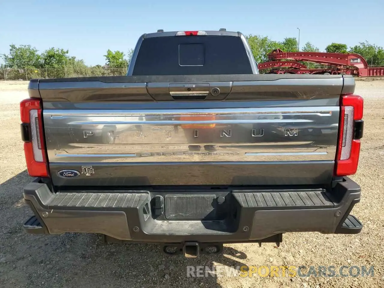 6 Photograph of a damaged car 1FT8W3BM9PED98664 FORD F350 2023