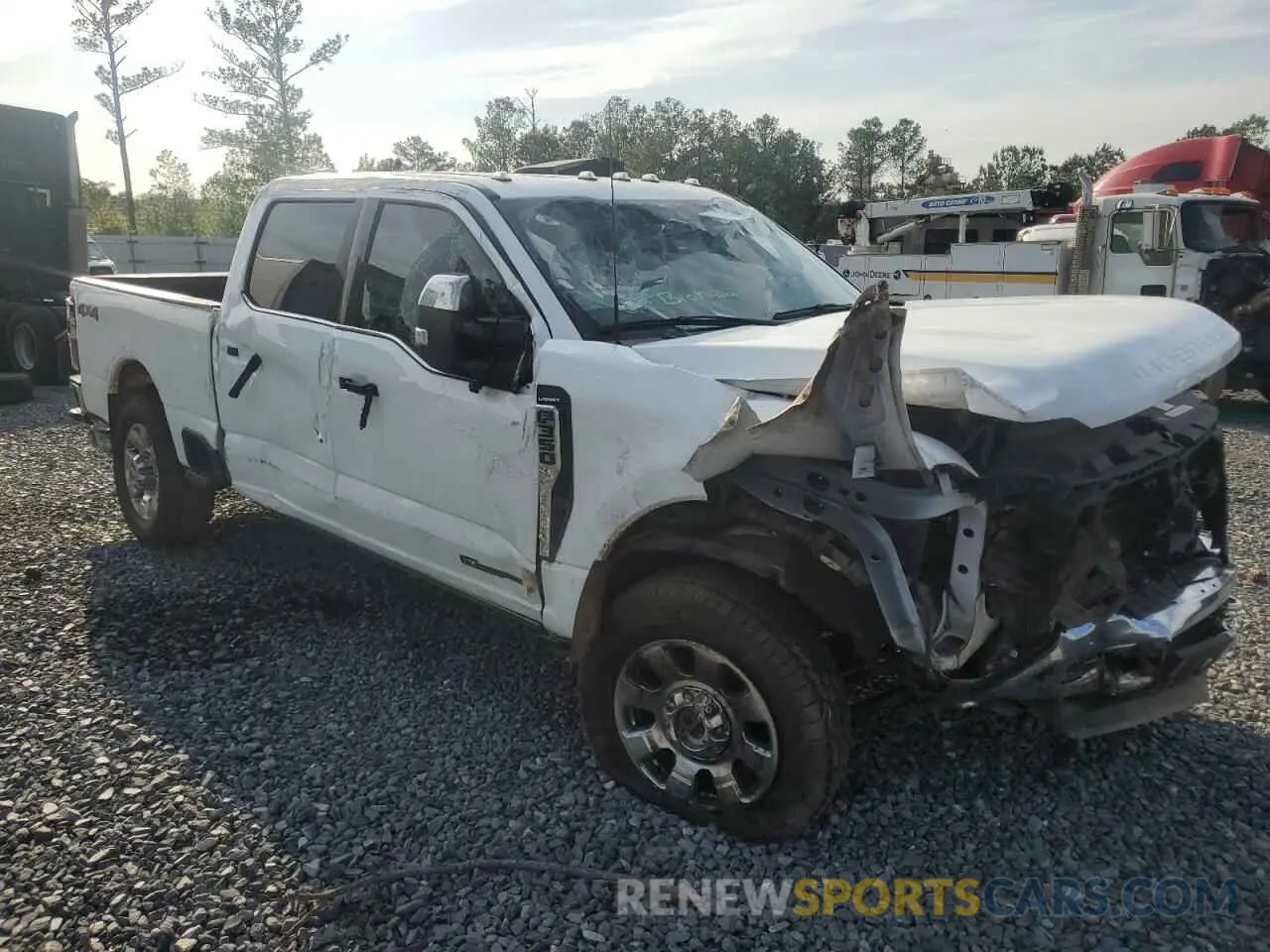 4 Photograph of a damaged car 1FT8W3BT9PED09893 FORD F350 2023