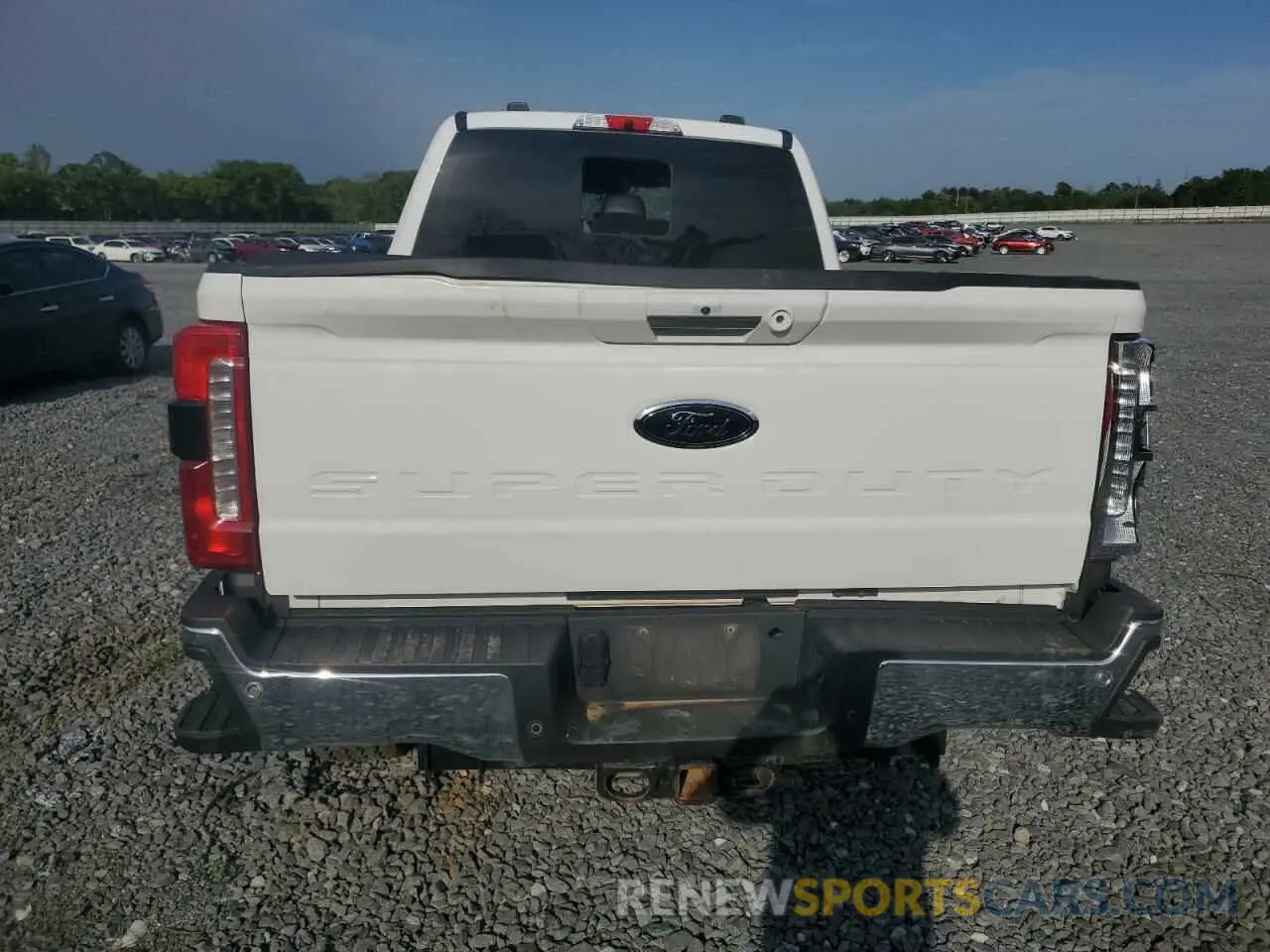 6 Photograph of a damaged car 1FT8W3BT9PED09893 FORD F350 2023