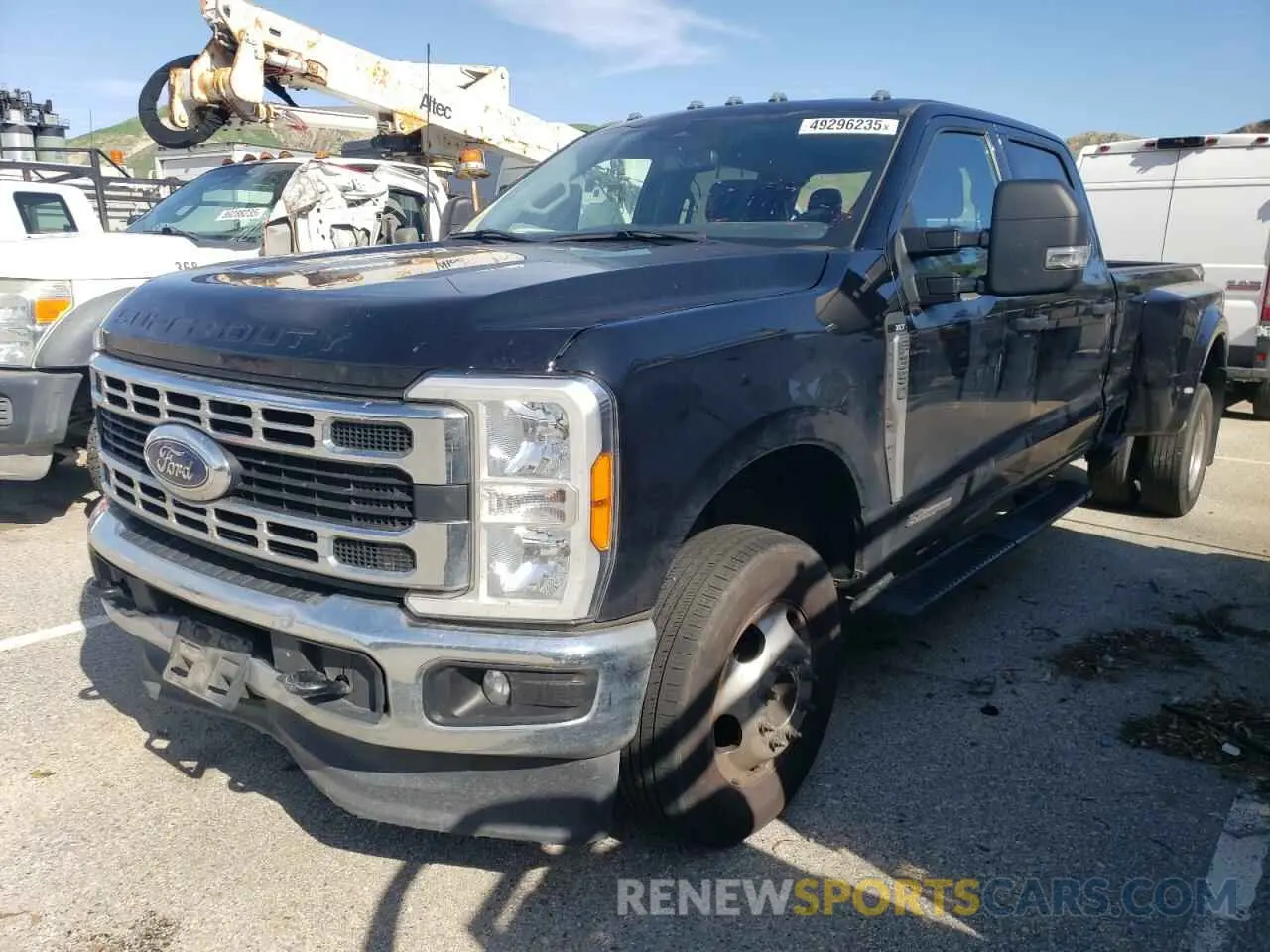 1 Photograph of a damaged car 1FT8W3DT5PEC40844 FORD F350 2023
