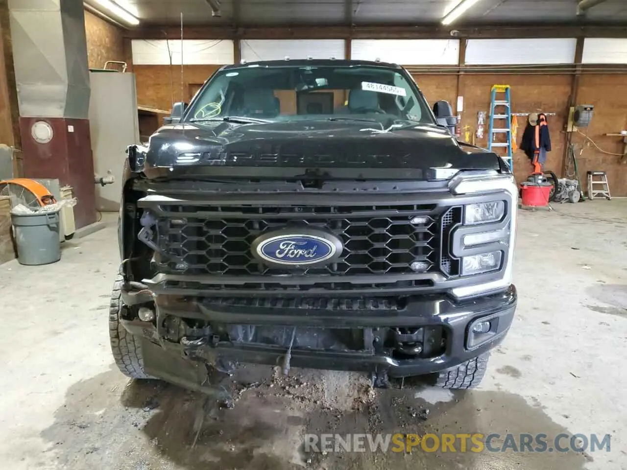 5 Photograph of a damaged car 1FT8X3BN3PEC39662 FORD F350 2023