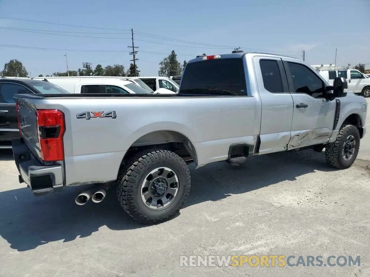 3 Photograph of a damaged car 1FT8X3BT6PEE10838 FORD F350 2023