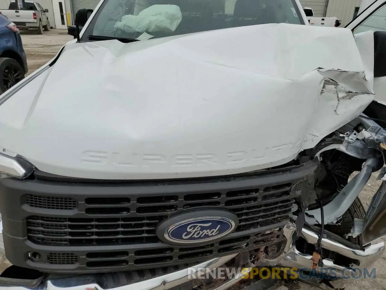 11 Photograph of a damaged car 1FT8W3BA1REF18983 FORD F350 2024
