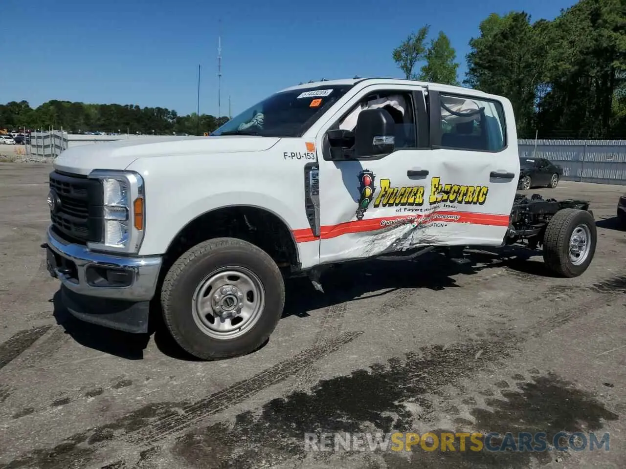 1 Photograph of a damaged car 1FT8W3BA6REF21510 FORD F350 2024