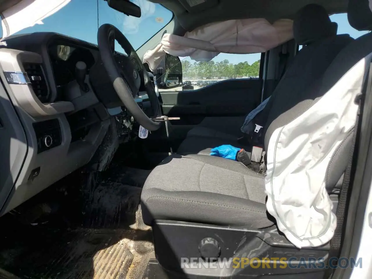 7 Photograph of a damaged car 1FT8W3BA6REF21510 FORD F350 2024