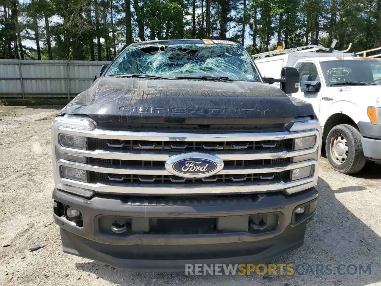 5 Photograph of a damaged car 1FT8W3BM1REC37101 FORD F350 2024