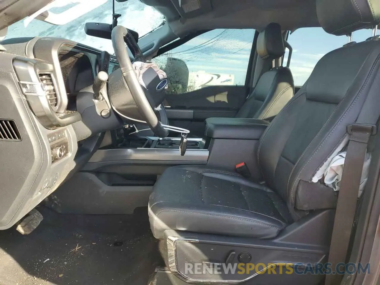 7 Photograph of a damaged car 1FT8W3BM6REE92164 FORD F350 2024