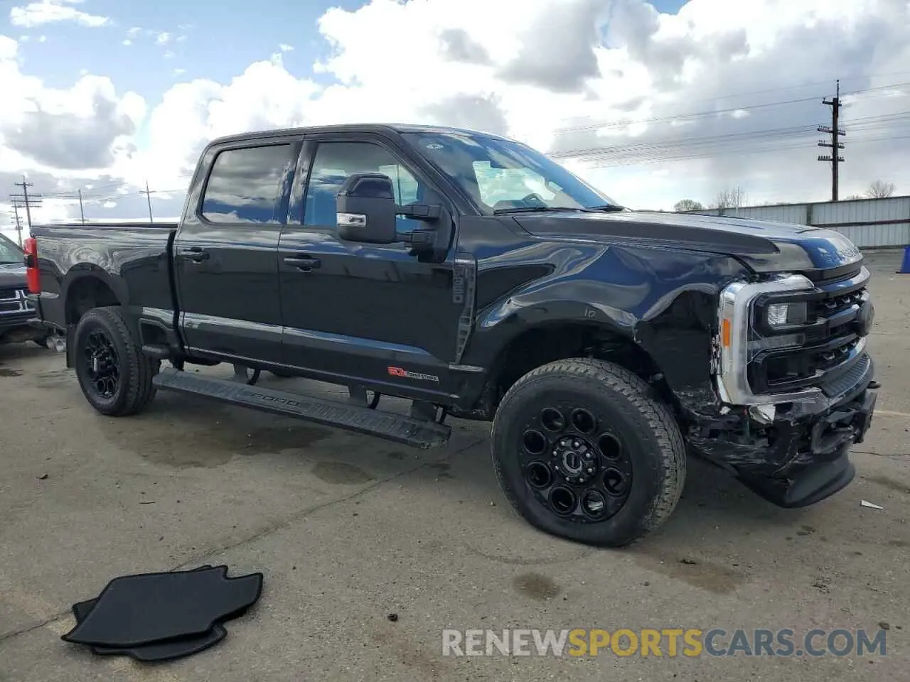 4 Photograph of a damaged car 1FT8W3BM6REF70748 FORD F350 2024