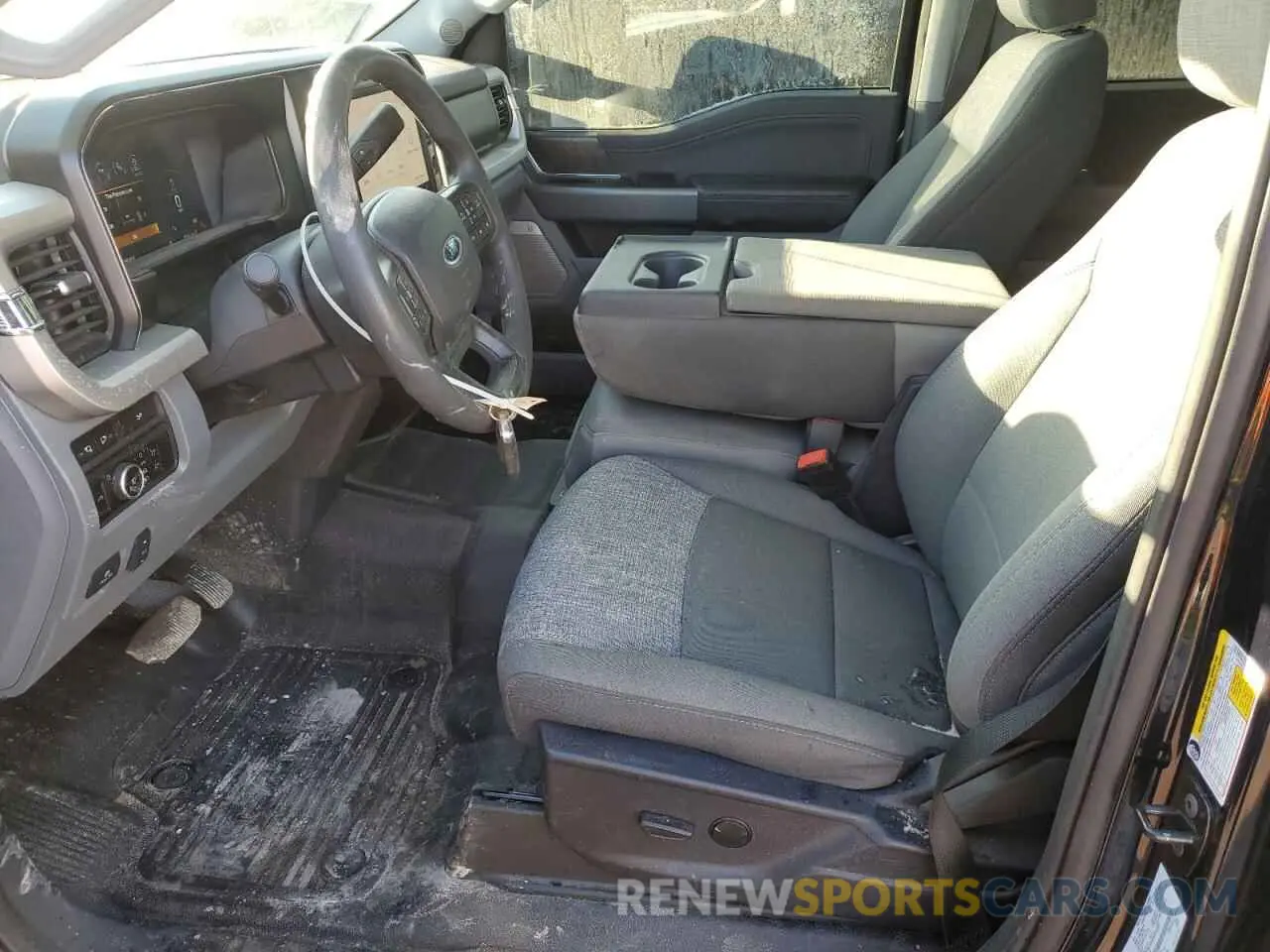 7 Photograph of a damaged car 1FT8W3BN0REF44249 FORD F350 2024