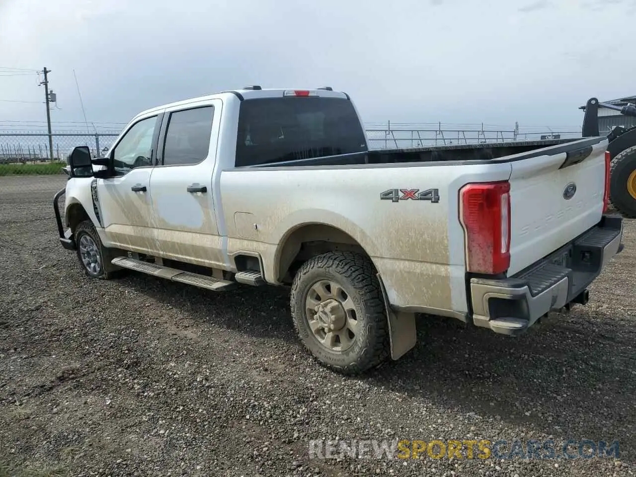 2 Photograph of a damaged car 1FT8W3BN2REC96988 FORD F350 2024