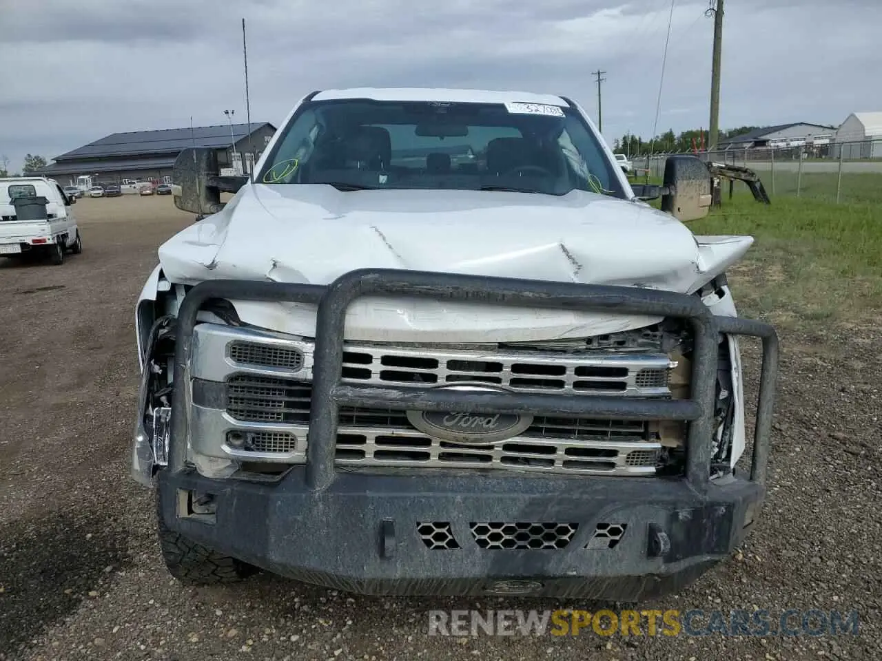5 Photograph of a damaged car 1FT8W3BN2REC96988 FORD F350 2024
