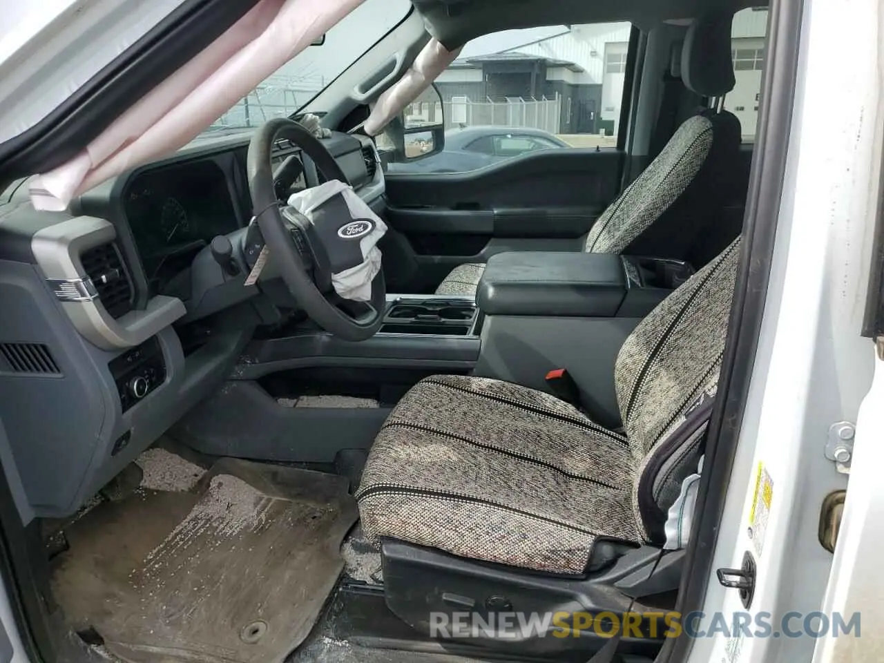 7 Photograph of a damaged car 1FT8W3BN2REC96988 FORD F350 2024