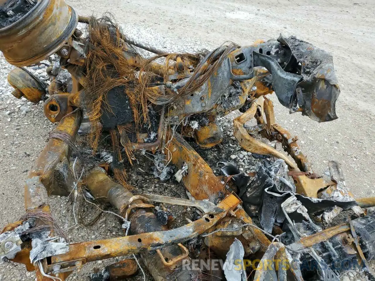 8 Photograph of a damaged car 1FT8W3BT1RED00527 FORD F350 2024