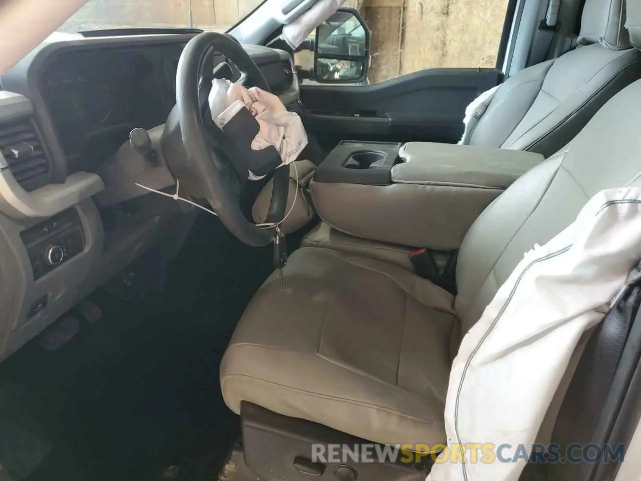 7 Photograph of a damaged car 1FT8W3BT1REE21588 FORD F350 2024
