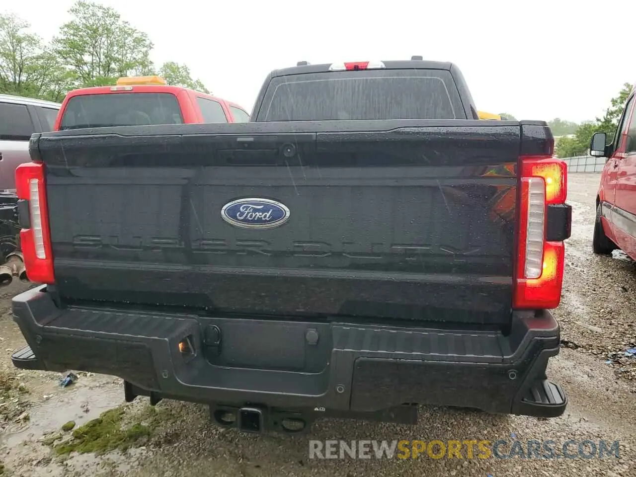 6 Photograph of a damaged car 1FT8W3BT2REE03102 FORD F350 2024