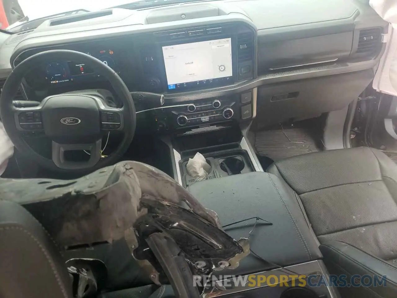 8 Photograph of a damaged car 1FT8W3BT4REC12989 FORD F350 2024