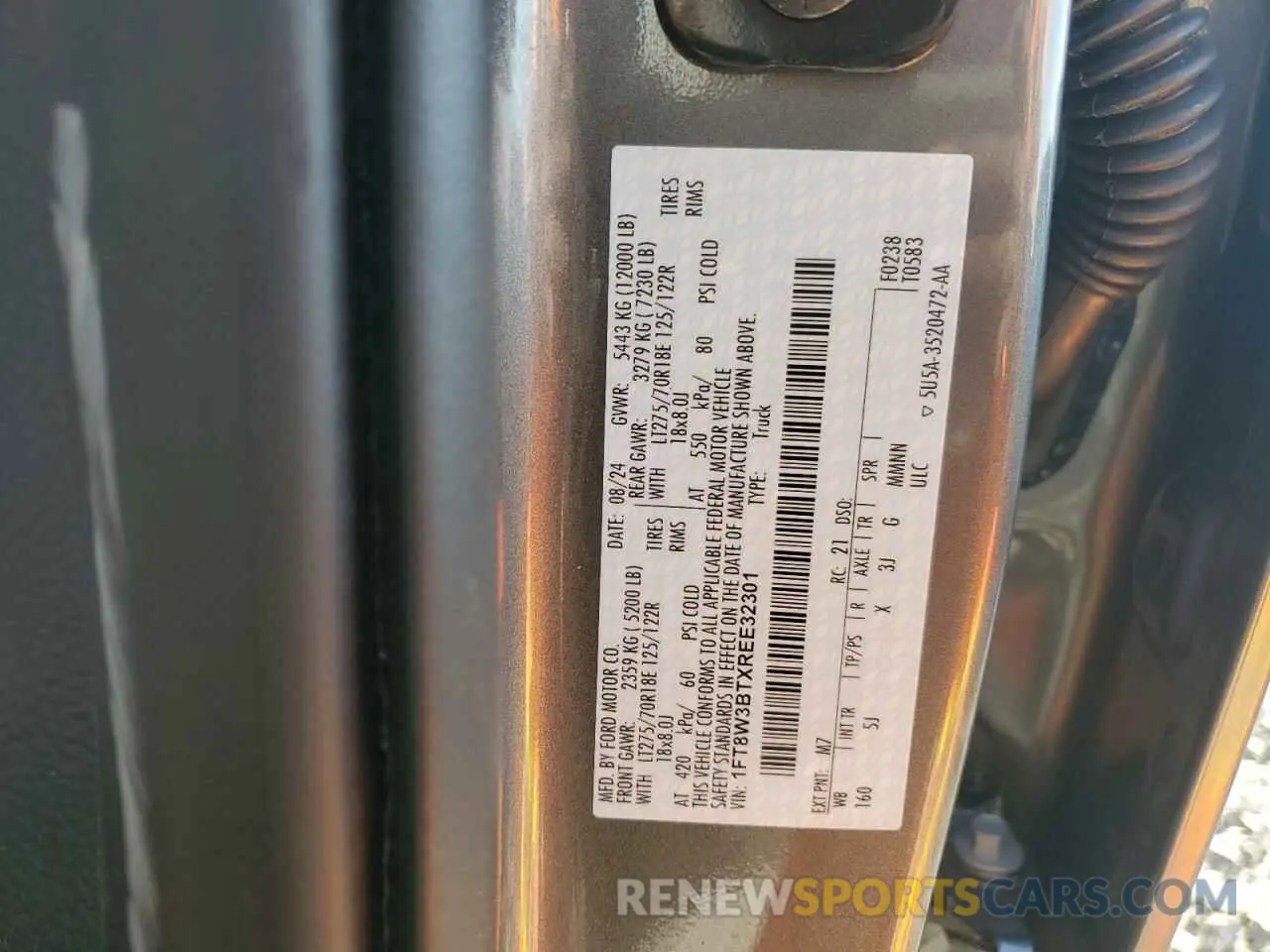 13 Photograph of a damaged car 1FT8W3BTXREE32301 FORD F350 2024