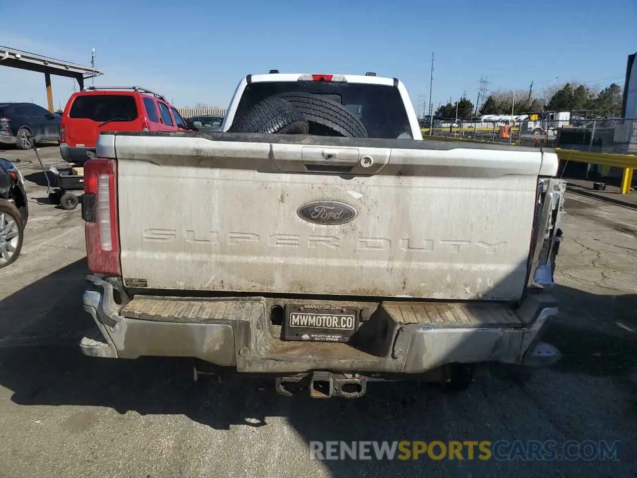 6 Photograph of a damaged car 1FT8W3DM3REE71074 FORD F350 2024