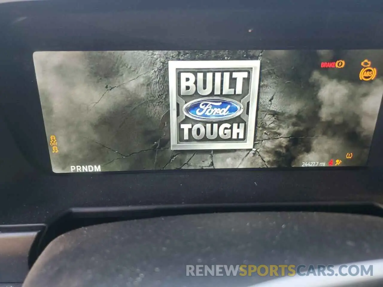 9 Photograph of a damaged car 1FT8W3DM3REE71074 FORD F350 2024