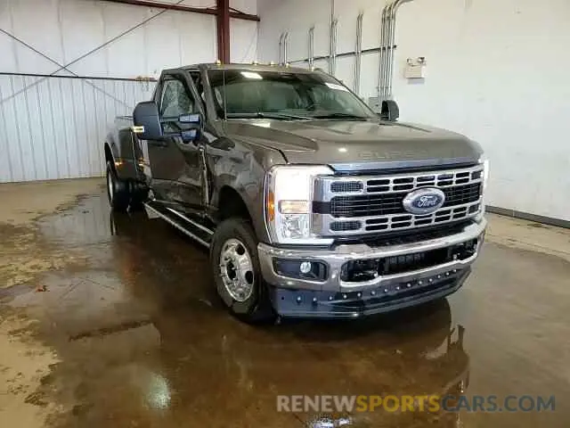 13 Photograph of a damaged car 1FT8W3DT4RED60475 FORD F350 2024