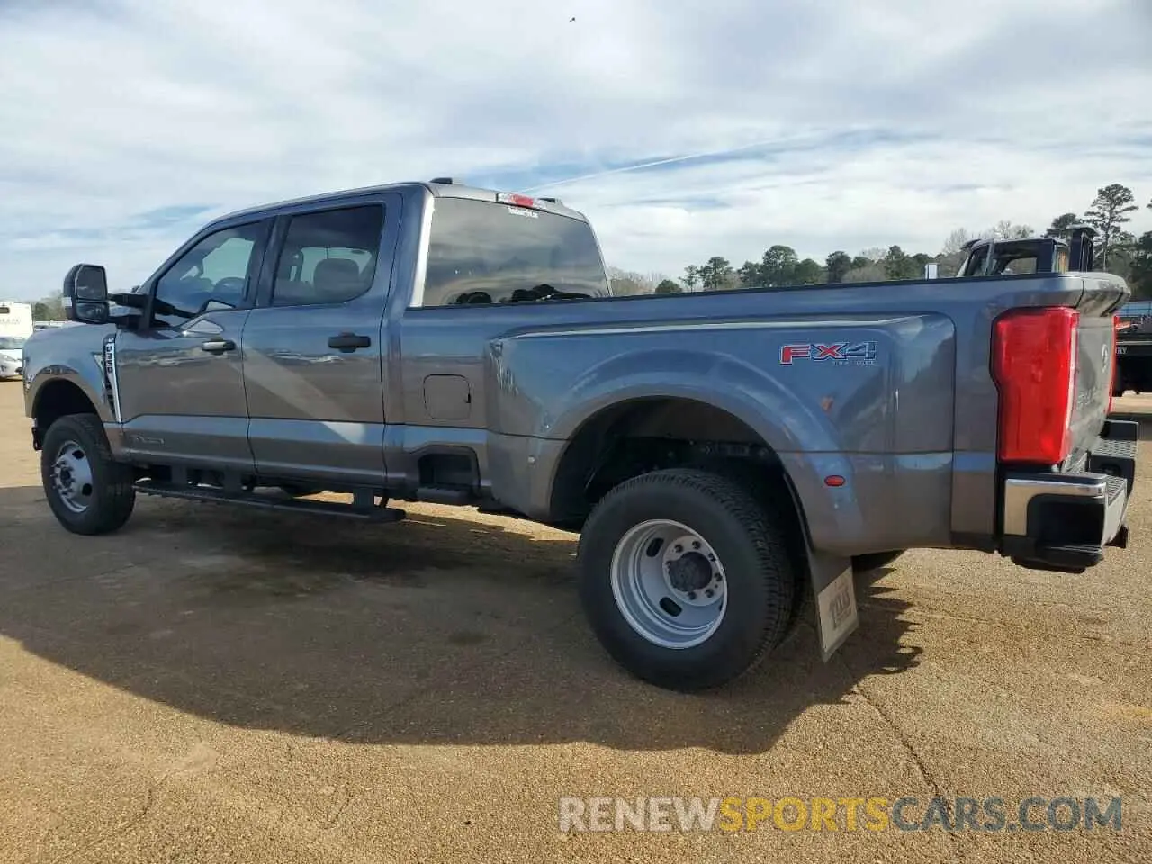 2 Photograph of a damaged car 1FT8W3DT7REE03092 FORD F350 2024