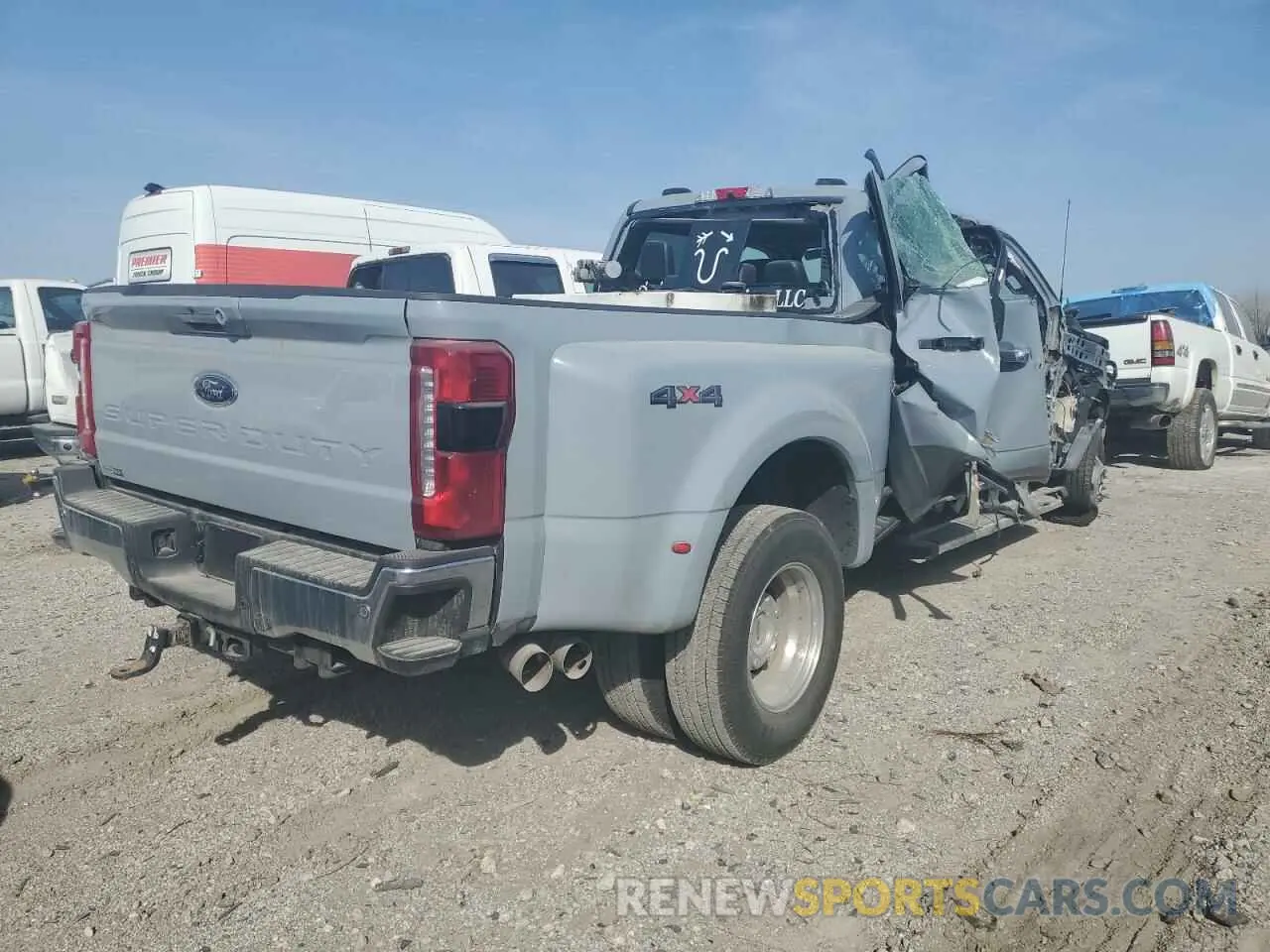 3 Photograph of a damaged car 1FT8W3DT8REE14084 FORD F350 2024