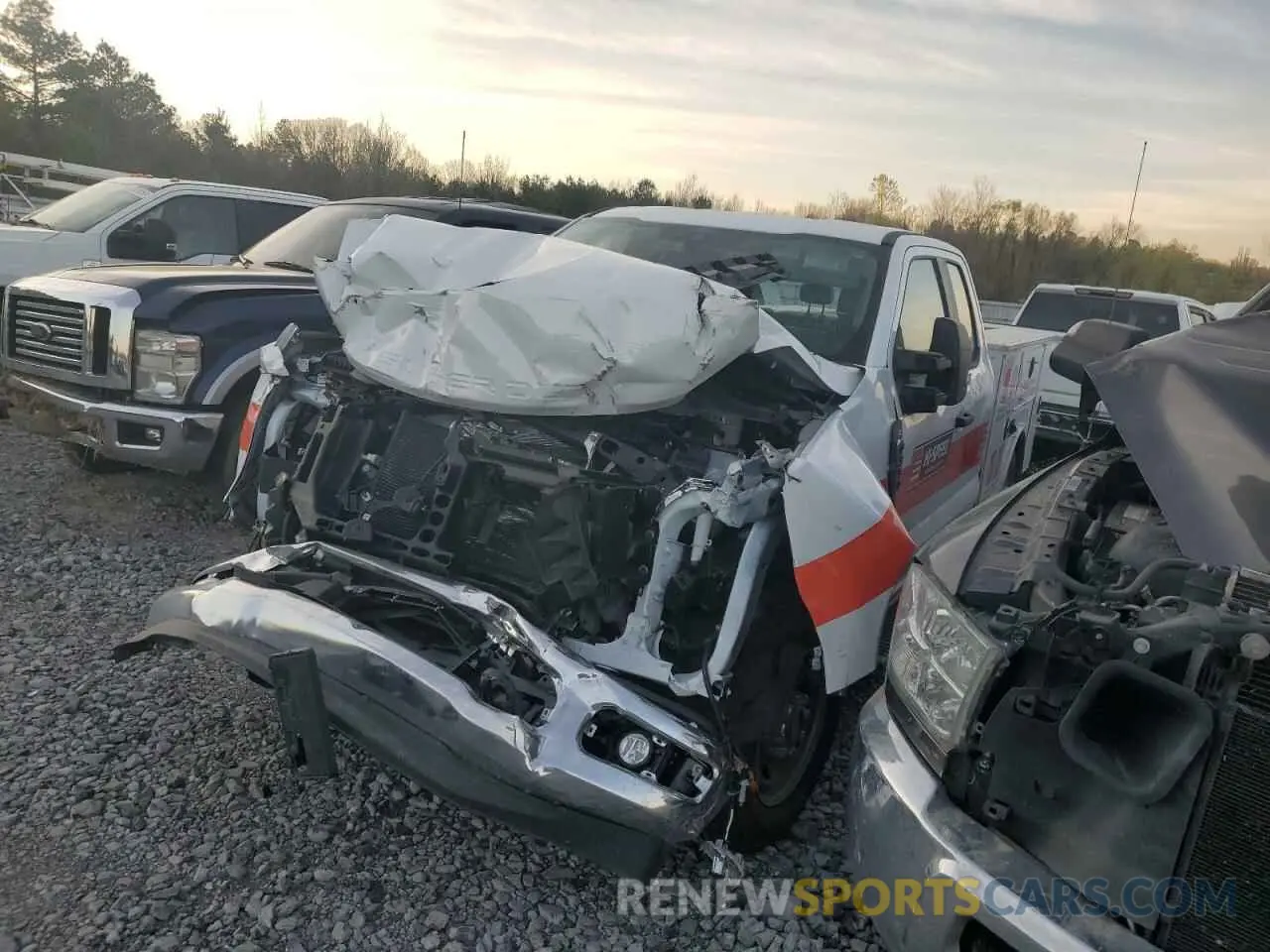 1 Photograph of a damaged car 1FT8X3AA0REF17323 FORD F350 2024