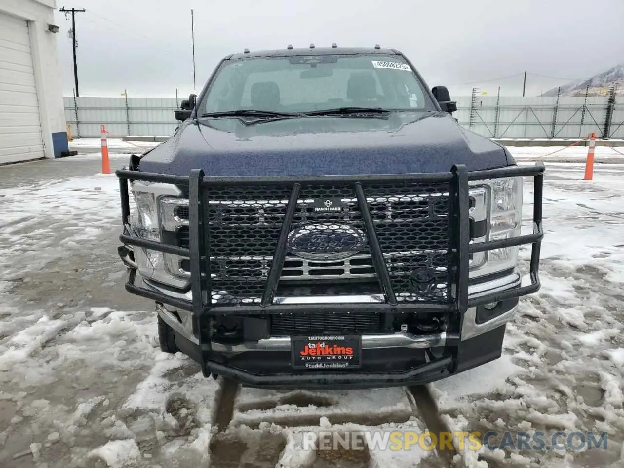 5 Photograph of a damaged car 1FTRF3DT6REC48328 FORD F350 2024