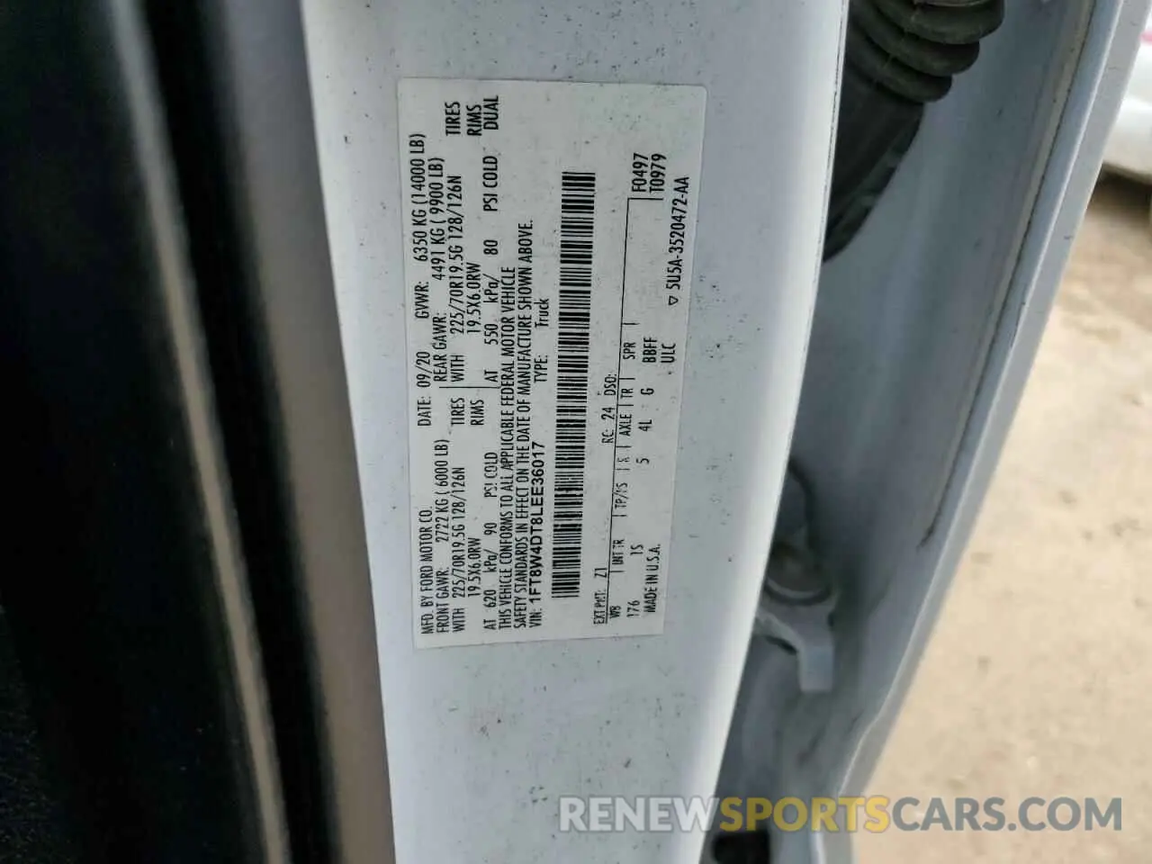 12 Photograph of a damaged car 1FT8W4DT8LEE36017 FORD F450 2020